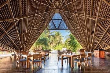 Mövenpick Resort Maldives 