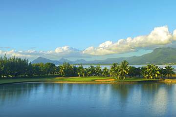 Paradis Beachcomber Hotel & Golf Club