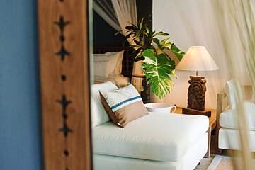 Paradise Cove Boutique Hotel