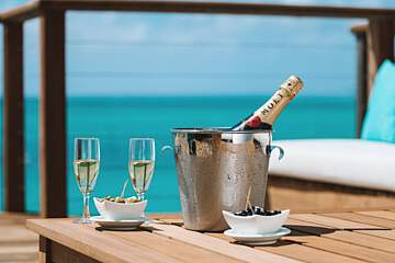 Paradise Cove Boutique Hotel