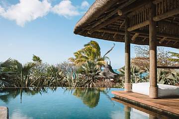 Paradise Cove Boutique Hotel