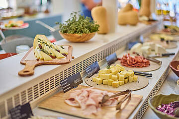 Paralos Kosta Alímia