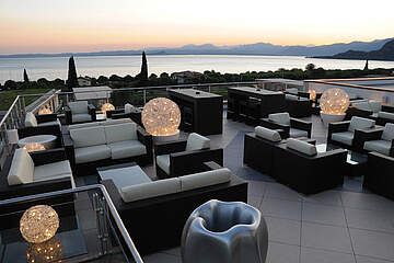 Parc Hotel Germano Apartments - bar