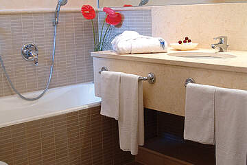 suite - koupelna Parc Hotel Germano Suites - suite - koupelna