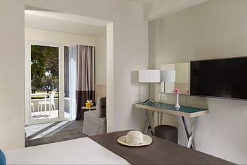 Park Plaza Belvedere