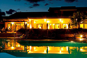 Rezidence Lantana Resort