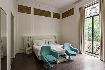 Room Mate Carla Hotel