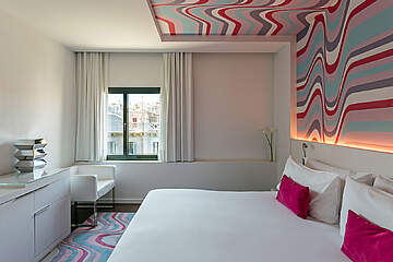 Room Mate Carla Hotel