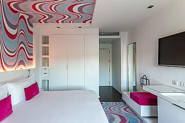 Room Mate Carla Hotel