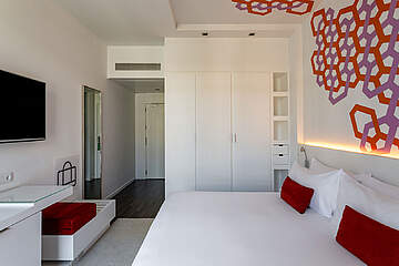 Room Mate Carla Hotel
