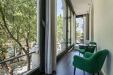 Room Mate Carla Hotel