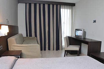 Rosamar Garden Resort