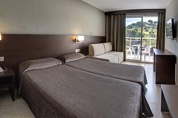 Rosamar Garden Resort