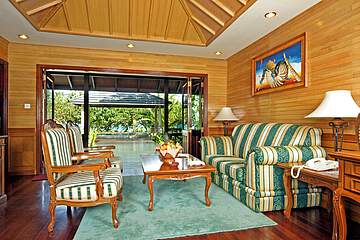 Royal Island Resort & SPA