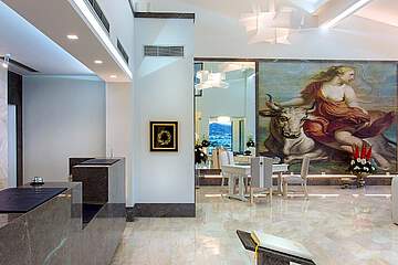 Royal Marmin Bay Boutique & Art Hotel