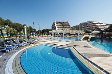 Savoy Beach Hotel & SPA