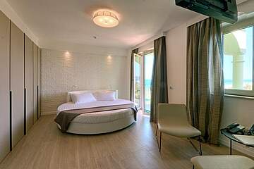 Smeraldo Suite Hotel