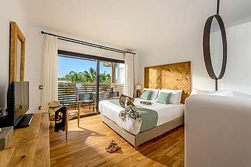 Stella Island Luxury Resort & Spa
