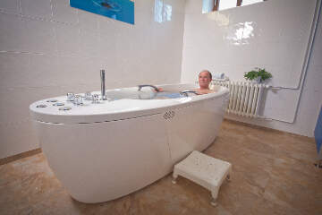 Termální lázně Velké Losiny - Koupele v termální sirné vodě