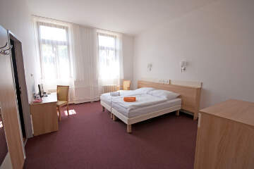 Termální lázně Velké Losiny - Dvoulůžkový pokoj san. Šárka***