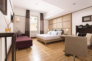 The Independent Hotel - Deluxe