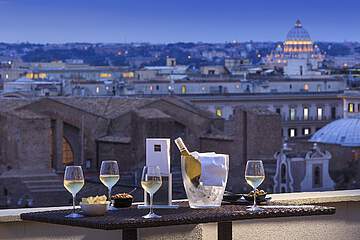 The Independent Hotel