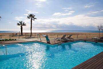 The Place Mar Mediterrania by Alegria