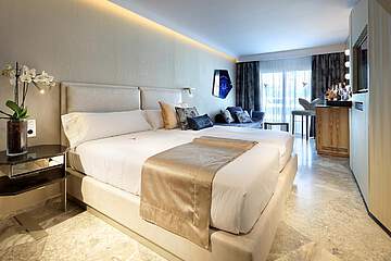 Ushuaïa Ibiza Beach Hotel