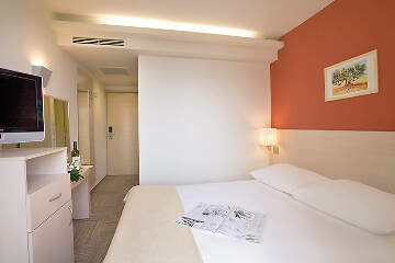 Valamar Crystal Hotel