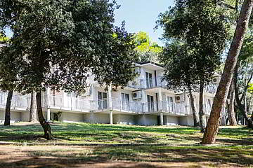 Verudela Beach Villa Resort