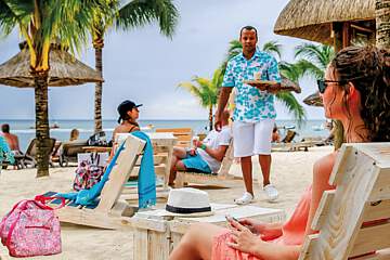 Victoria Beachcomber Resort & Spa