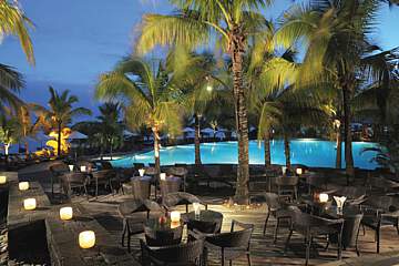 Victoria Beachcomber Resort & Spa