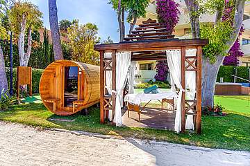 Viva Golf Adults Only