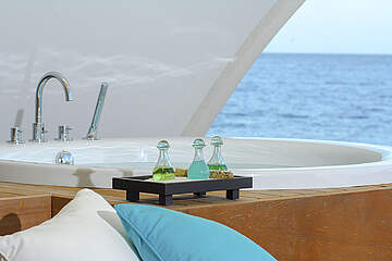W Maldives & SPA 