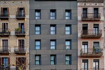 Yurbban Trafalgar Hotel