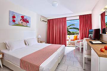 Zephyros Beach Boutique Hotel