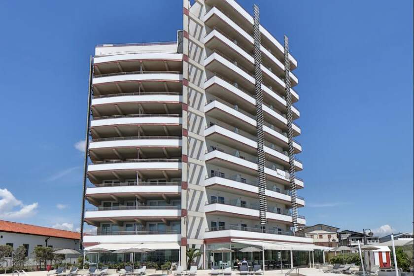 Adriatic Palace Hotel