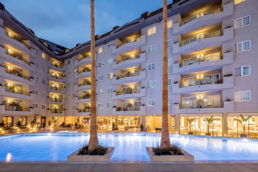 AQUA Hotel The Breeze