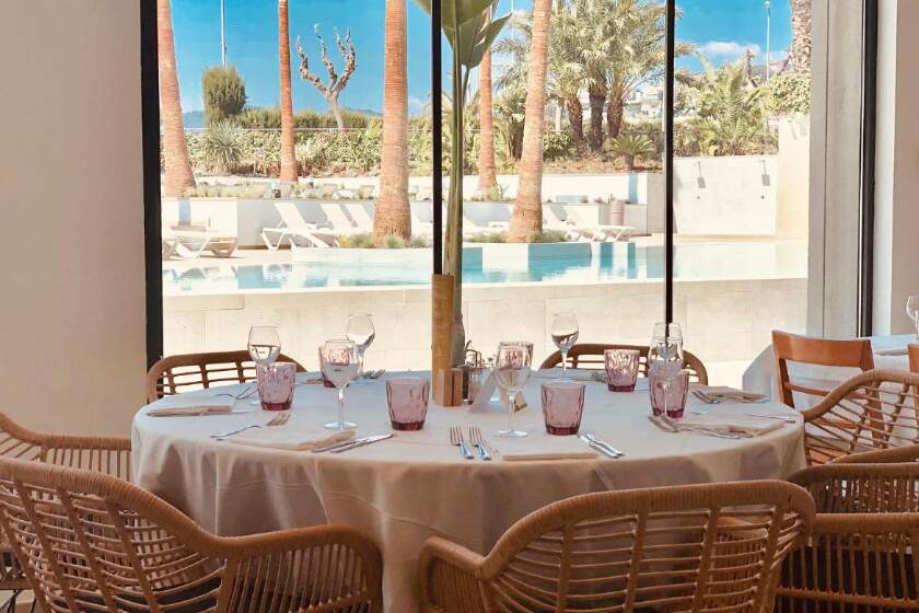 AQUA Hotel The Breeze