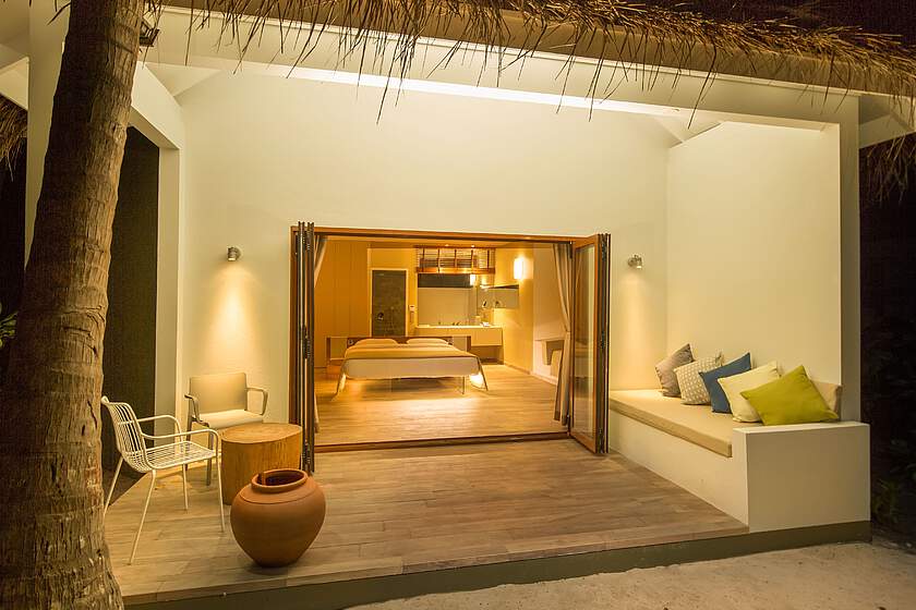Cocoon Maldives Resort - Plážový suite