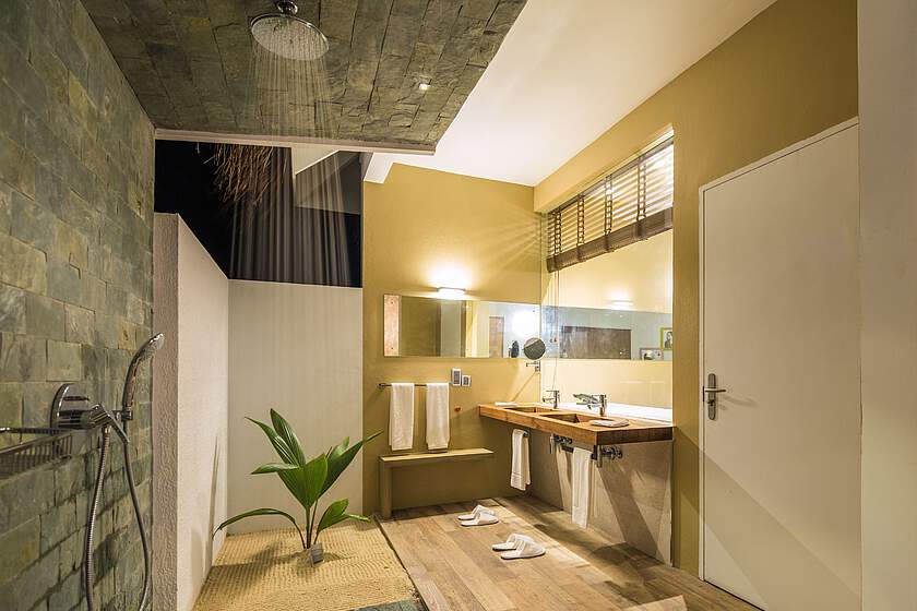 Cocoon Maldives Resort - Plážový suite