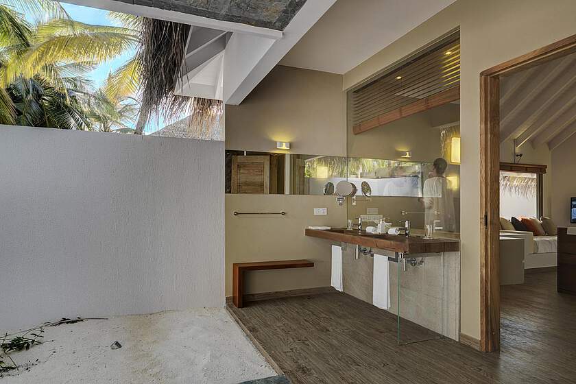 Cocoon Maldives Resort