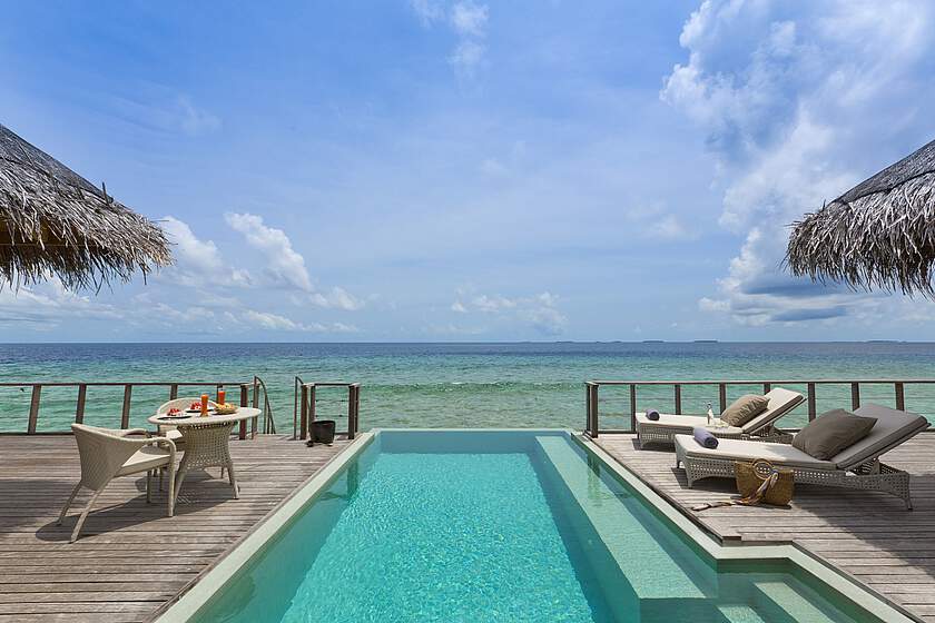 Dusit Thani Maldives