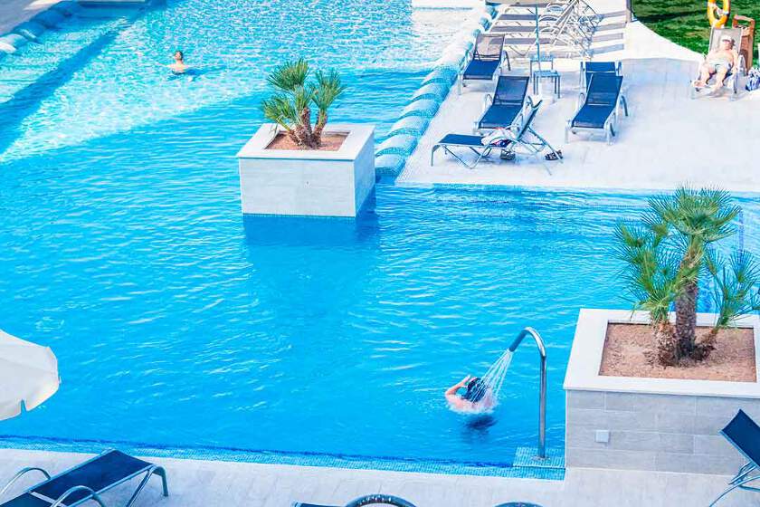 Eix Lagotel Holiday Resort