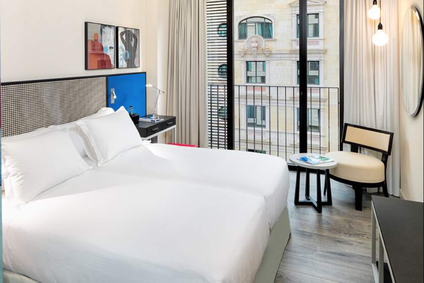 H10 Art Gallery Hotel