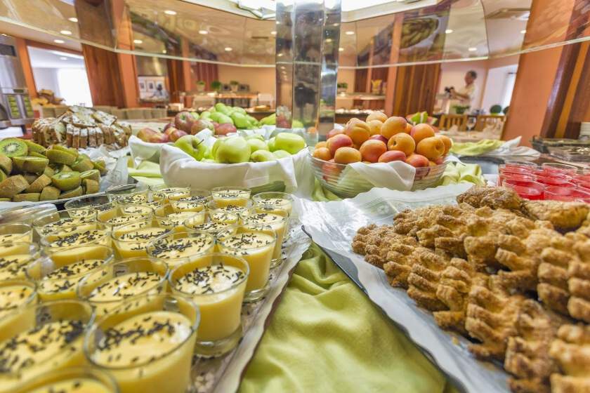 Hotel Alegria Maripins