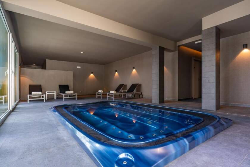 Hotel Girasol