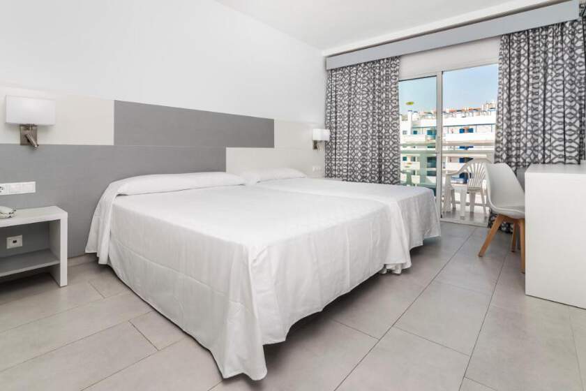 Hotel Global Los Patos Park