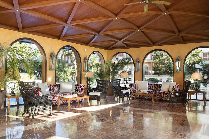 Hotel Luna Club Yoga & SPA