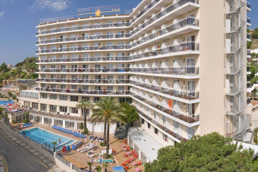 Hotel Oasis Park Splash